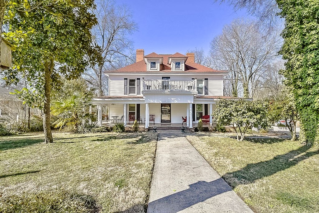 From City to Suburbia: 317 N Elm St, Marshville, NC 28103