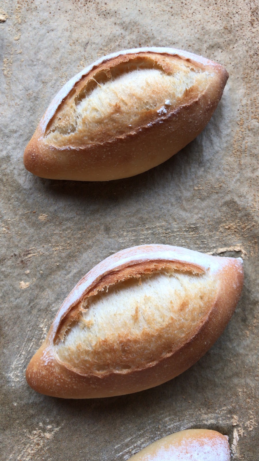 Bolillos, pan francés, pan de locha? - Mis recetas favoritas by Hilmar