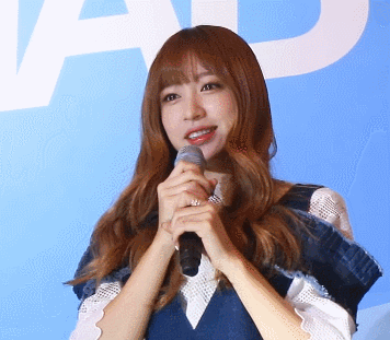 행사 두탕 뛴 오늘자 하니 | 인스티즈