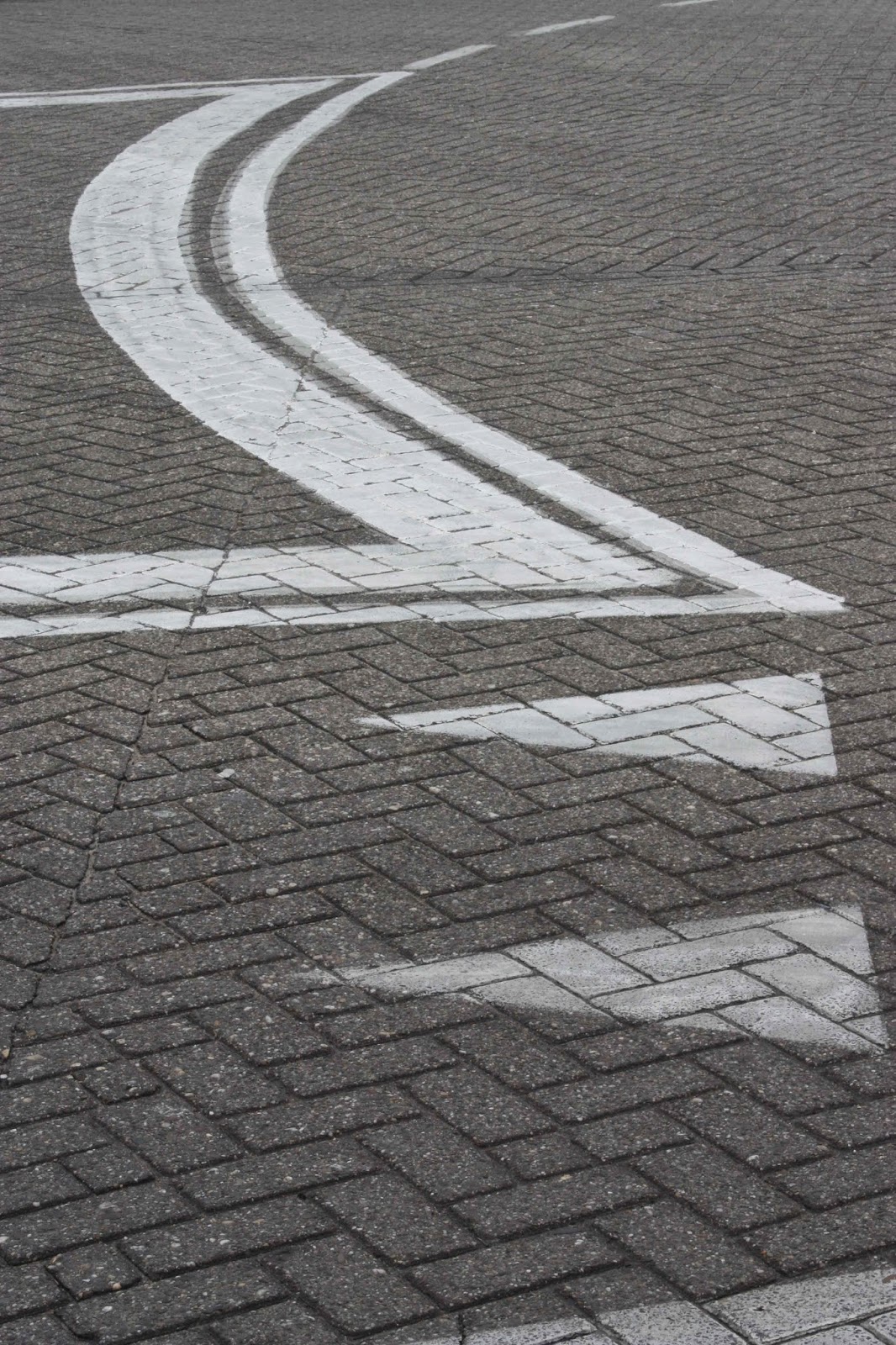 triangles in the street