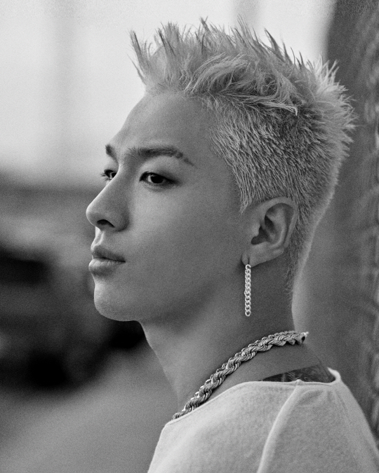 [Interview] Taeyang says TOP is having a very hard time and he tries to