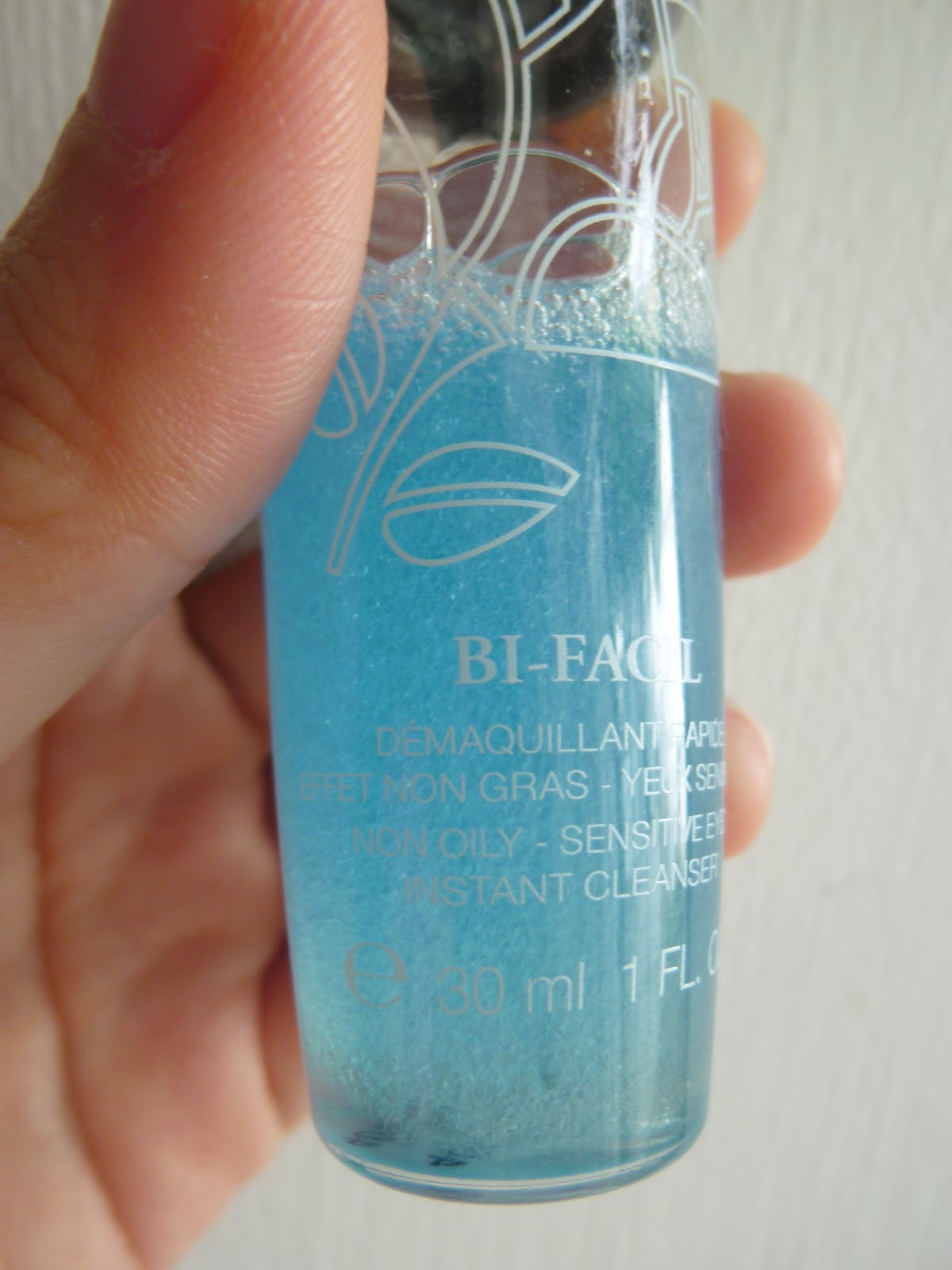 Slightly Obsessed. BiFacil Eye Make up Remover Sensitive