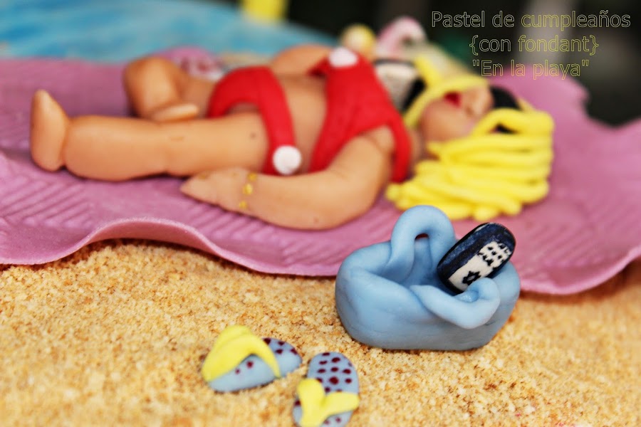 PASTEL DE CUMPLEAÑOS {CON FONDANT} "EN LA PLAYA" ON THE BEACH