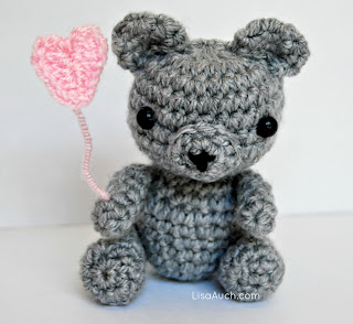 free crochet pattern for a tiny teddy bear- free amigurumi pattern-free crochet patterns toys