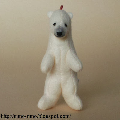 Mini polar bear