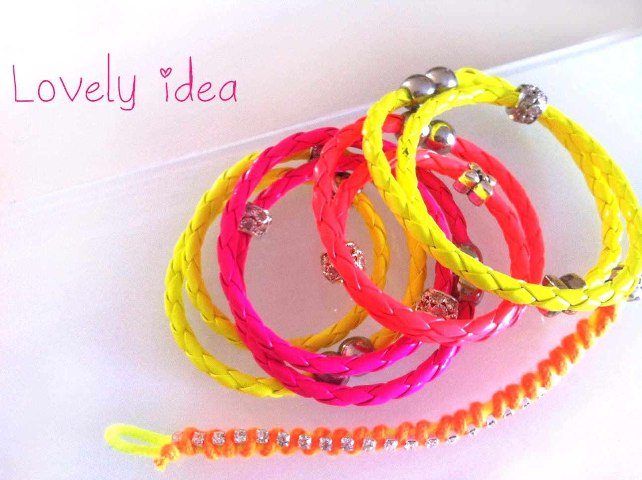 lovely idea! bracelet