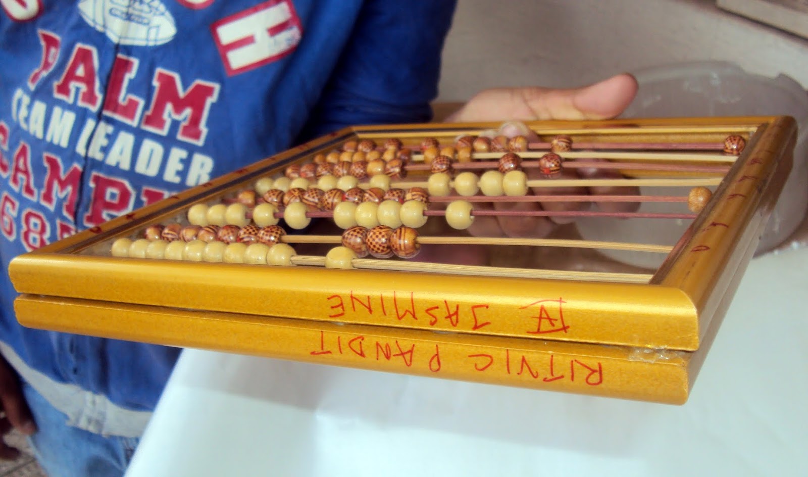 Just like that............Aesthetics in Art and Design DIY Wooden