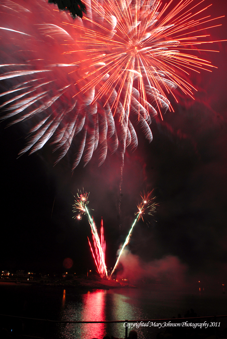 Mary Johnson Photography Branford Point Fireworks