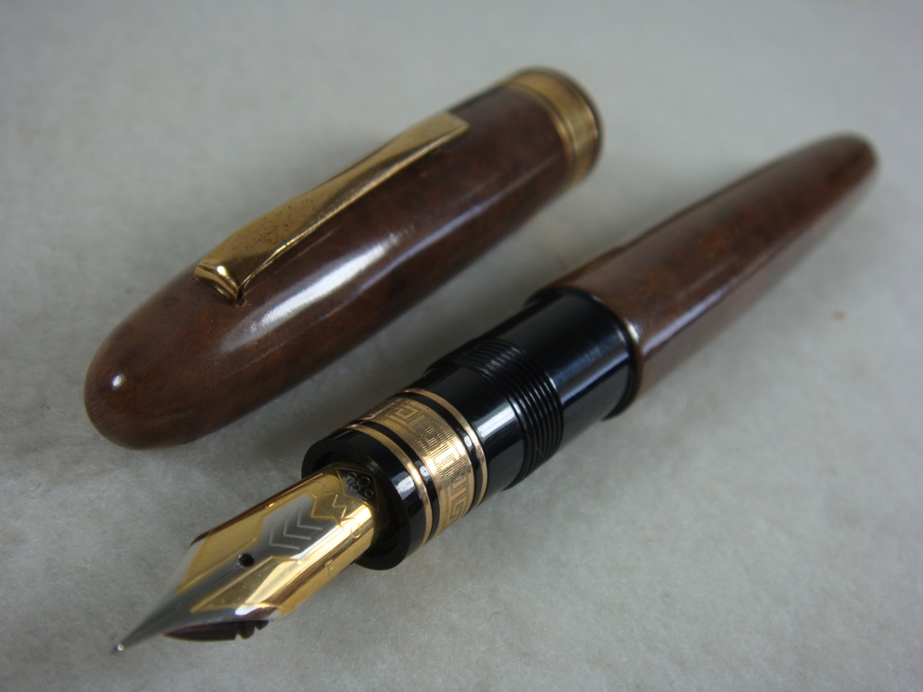 Fountain Pen Collector's Corner Omas A.M. 87 Chestnut Fountain Pen