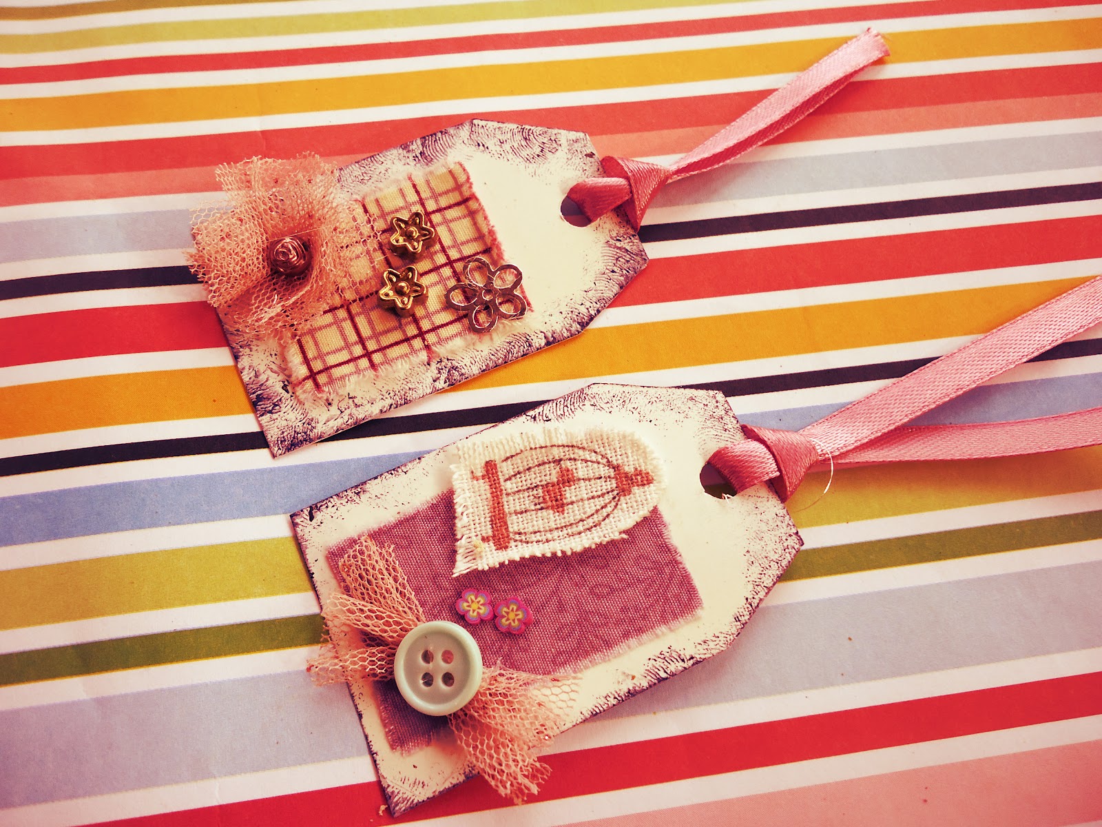 Интерьерные украшения из природных материалов. Часы хенд мейд идеи. 2 handmade. Скрапбукинг панорамный альбом. Деревянное сердечко.