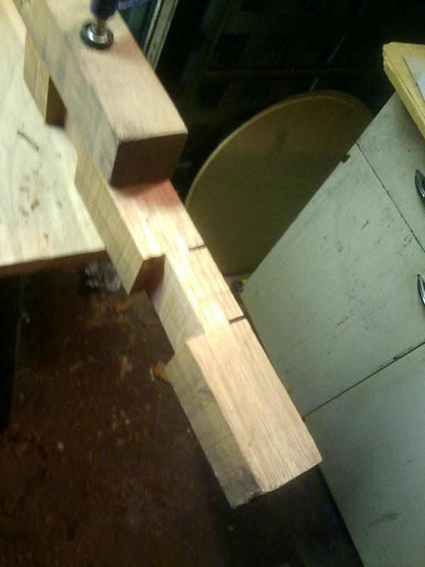 driftedge woodworking Making butterfly joints for a driftwood plank bench!