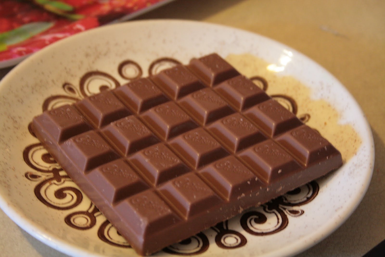 jemgoodgreef Melt a bar of Dairy Milk Chocolate