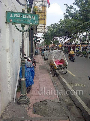 Jalan Pasar Kembang