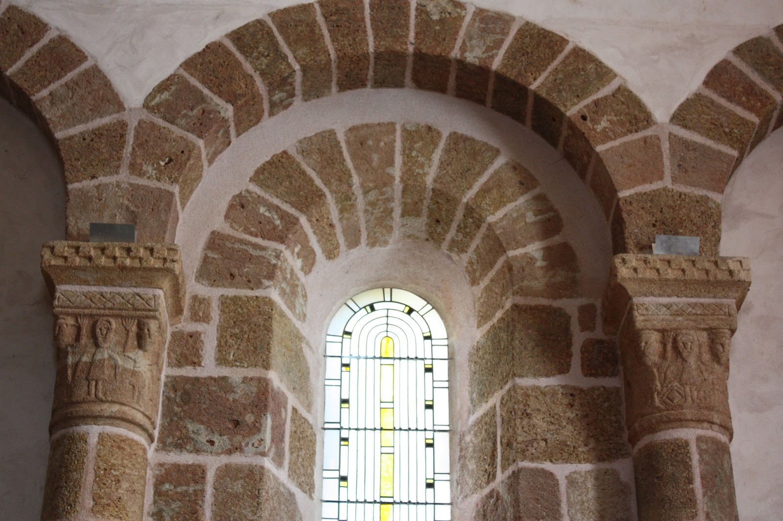 Atlas roman Vesdun Eglise SaintCyr (18)