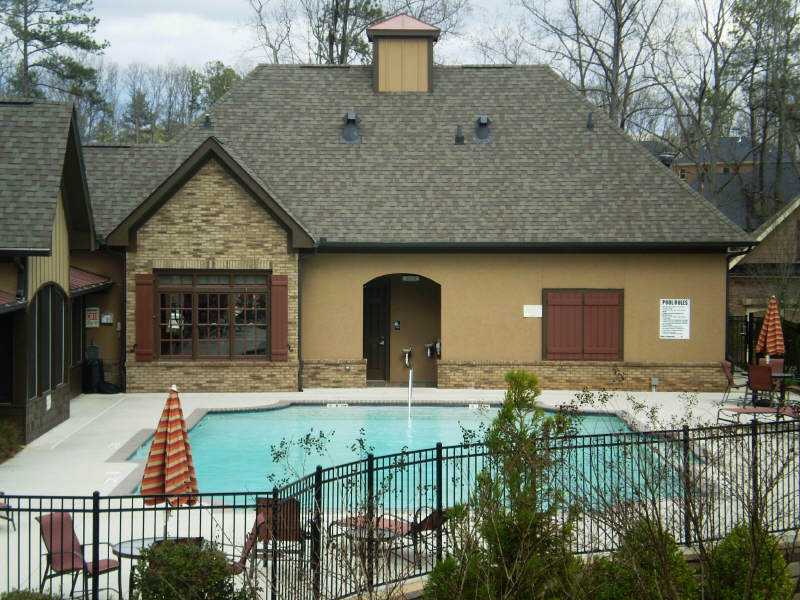 Brookhaven At Johns Creek, Community