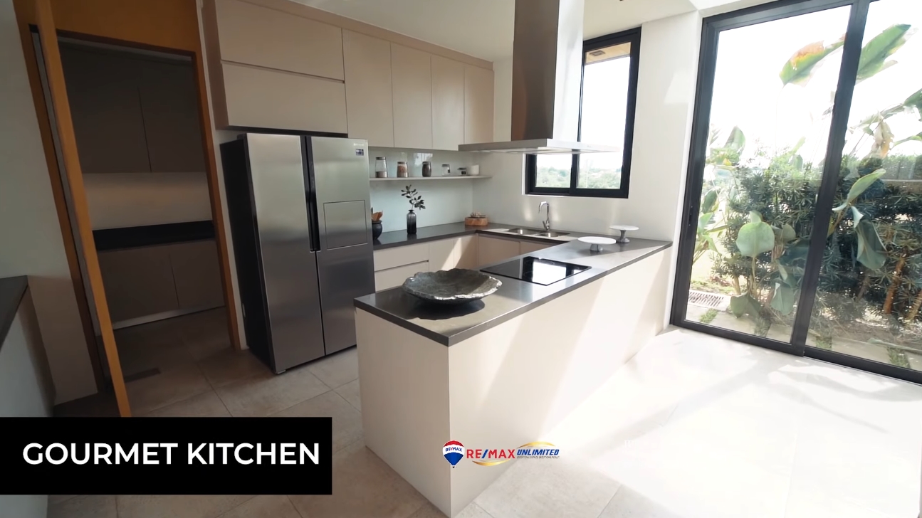20 Photos vs. The Enclave Alabang Modern Design Model House Tour - Luxury Home & Interior Design Video Tour 20 Photos vs. The Enclave Alabang Modern Design Model House Tour - Luxury Home & Interior Design Video Tour