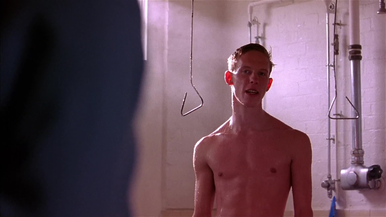 Laurence Fox - Naked in "The Hole" .
