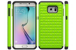 using-smartphones-with-casings