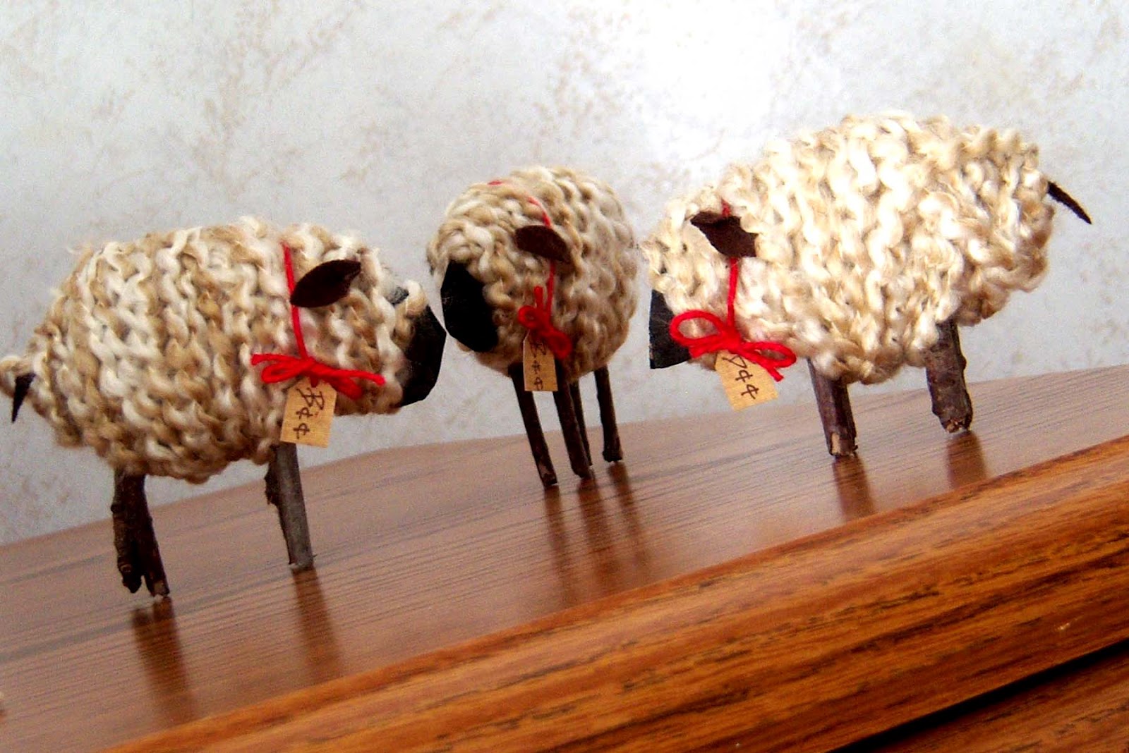 Shoregirl's Creations Yarn Sheep