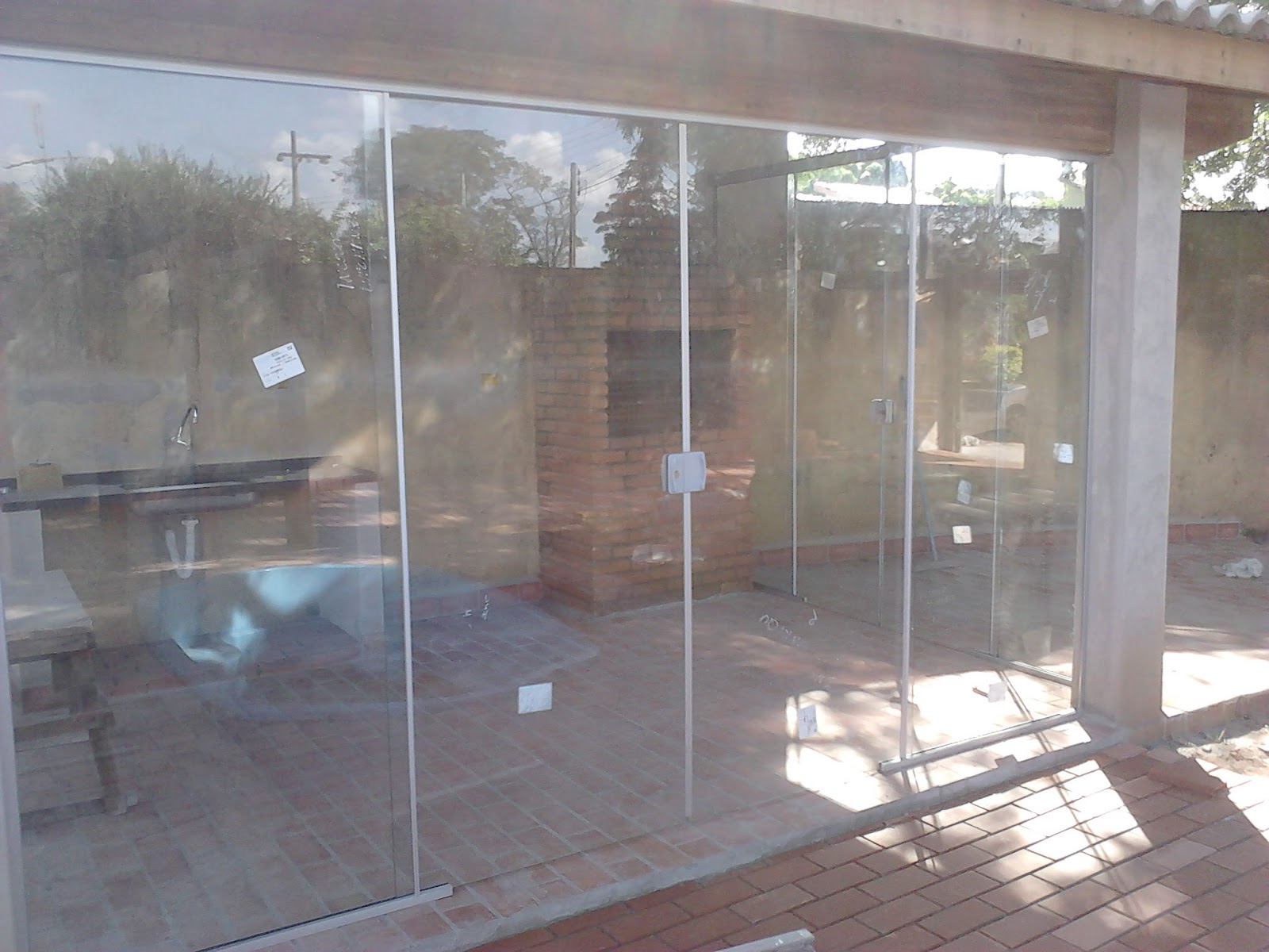 AF4 TEMPER VIDROS Fechamento de área de churrasqueira