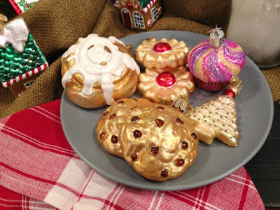 http://merckfamilyoldworldchristmasornaments.blogspot.com/2015/09/making-cookies-with-old-world-christmas.html