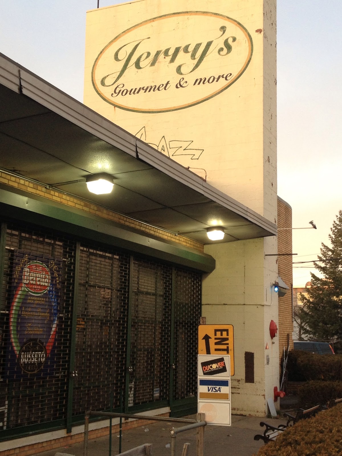 Do You Really Know What You're Eating? Free bread at Jerry's in Englewood