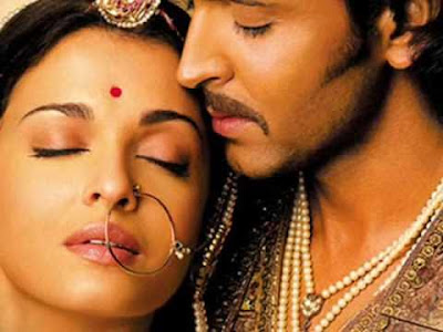 ff 5 Top Bollywood Classics To Brighten The Year For You!