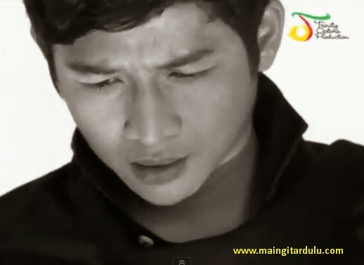 Chord Ungu Tercipta Untukku Ungu Tercipta Untukku Chord Ungu Tercipta Untukku Ungu Tercipta Untukku