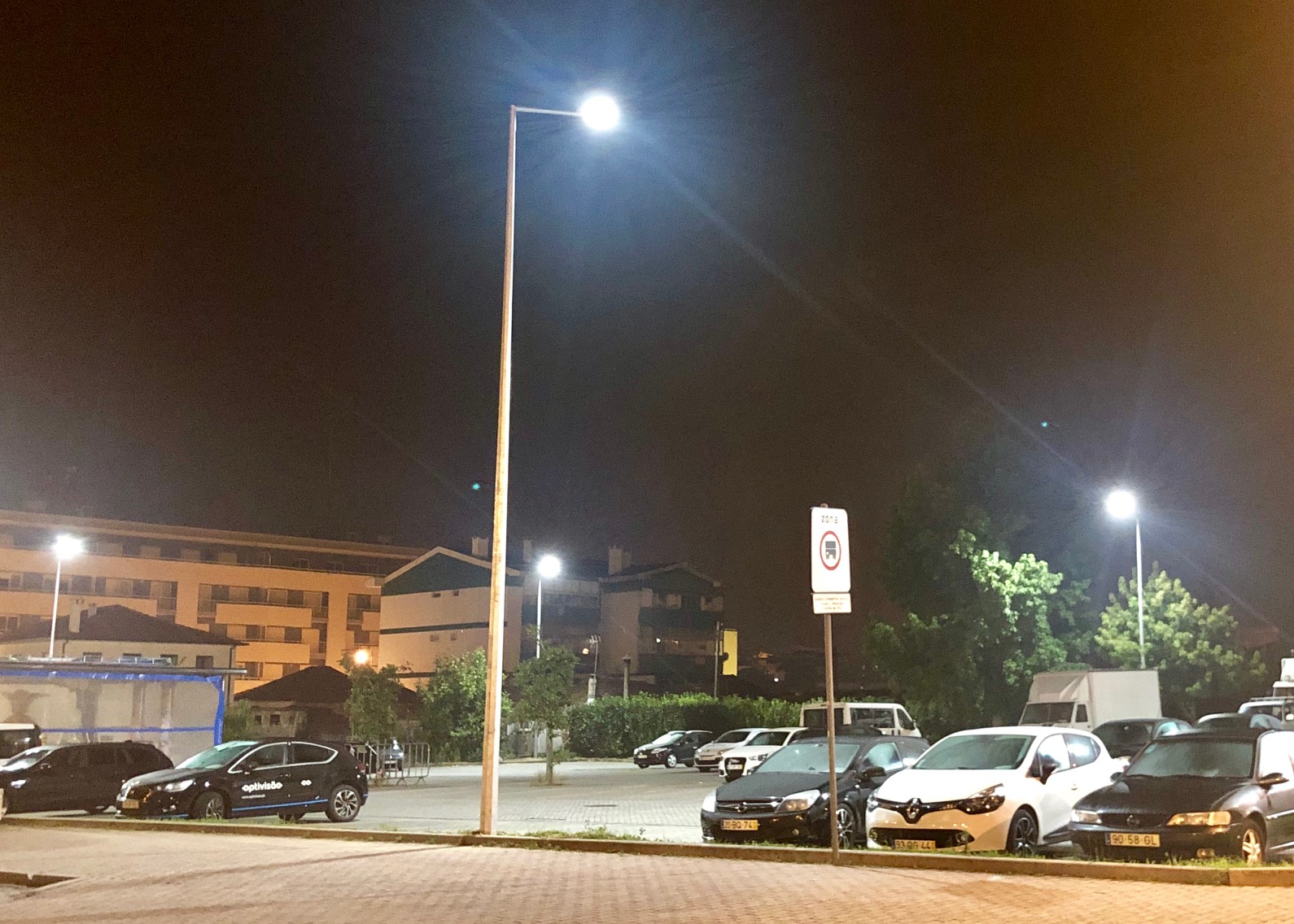 Novas luminárias na cidade