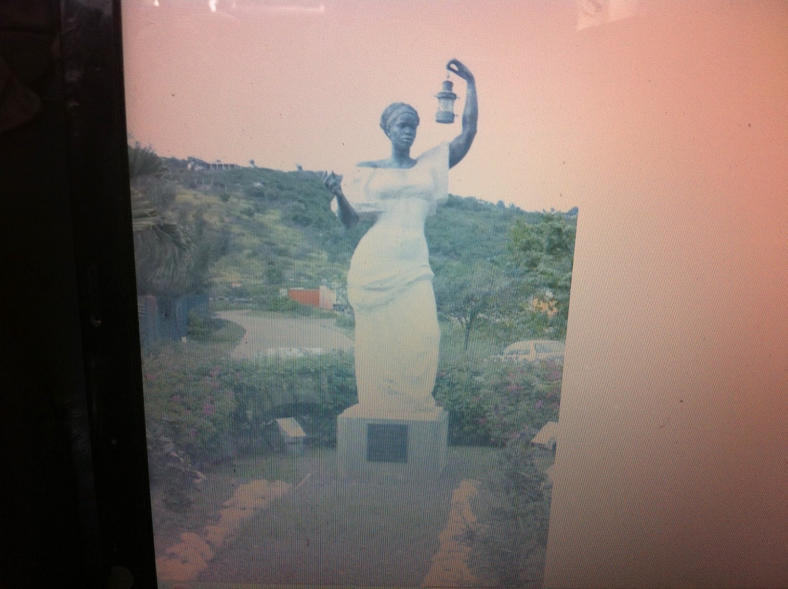 THE BLACK SOCIAL HISTORY BLACK SOCIAL HISTORY BLACK STATUE OF