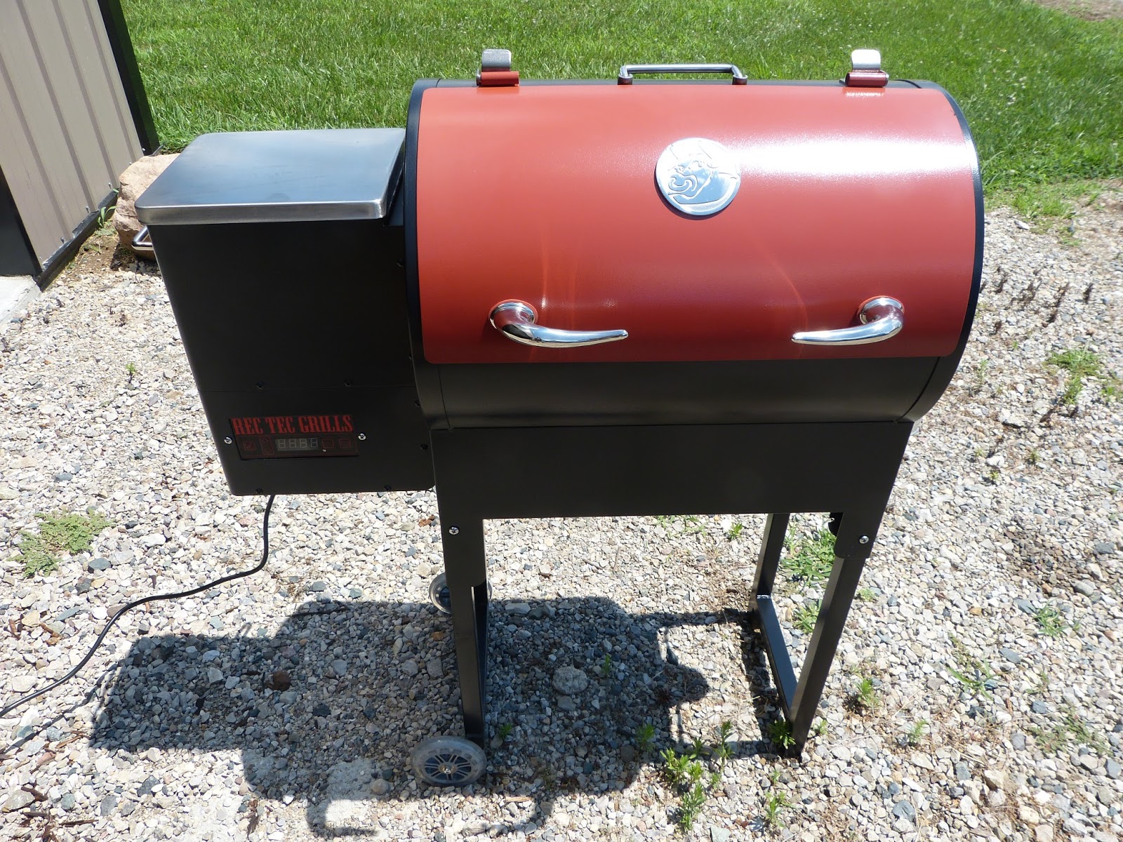 TJ's Blog REC TEC Pellet Smoker!