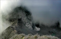 http://sciencythoughts.blogspot.co.uk/2015/12/explosive-eruption-on-mount-turrialba.html
