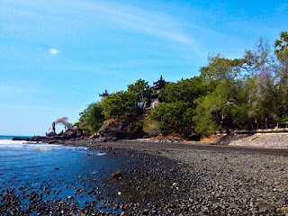 East View Pabean Temple Beach At Pulaki Region North Bali