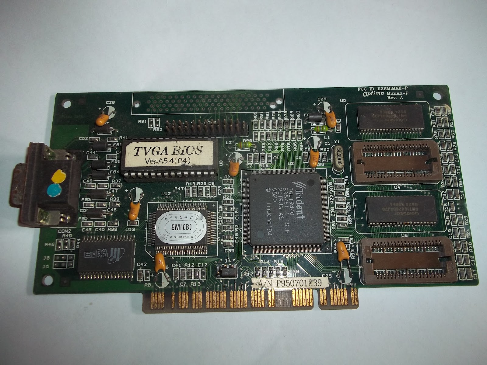 HARDWARE, NETWORKING TIPS and TRICKS SOME OLD GRAPHIC CARDS FOR SALE