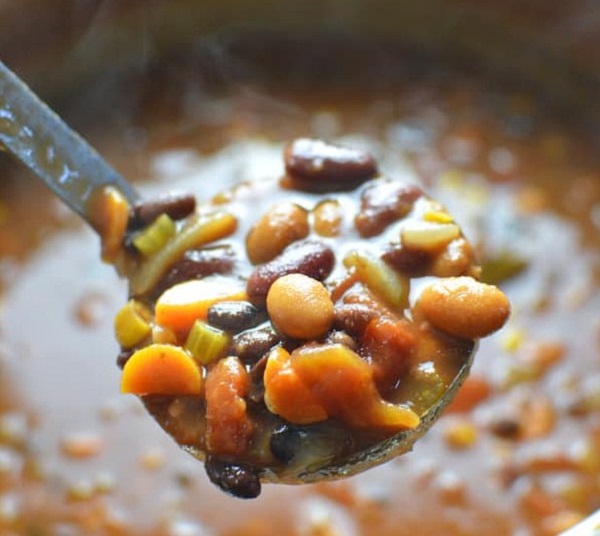 3 Bean Vegan Chili for Instant Pot, Stove, or Crockpot 3 Bean Vegan Chili for Instant Pot, Stove, or Crockpot
