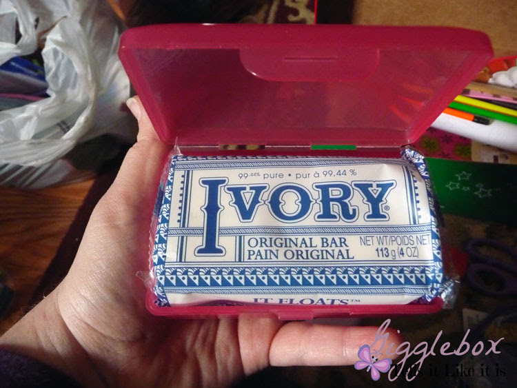 Operation Christmas Child 2014 Packing A 10 14 Year Old Girl Box Gigglebox Tells It Like It Is