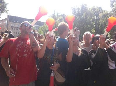 EDL in Stockholm #4: the Vuvuzela Brigade