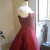 "Scarlett" : Robe de mariée en soie rouge.