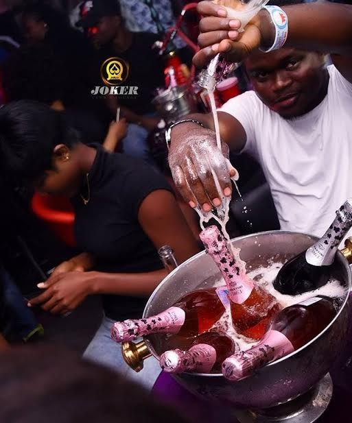 What recession? Check out these Nigerian guys washing hands with
