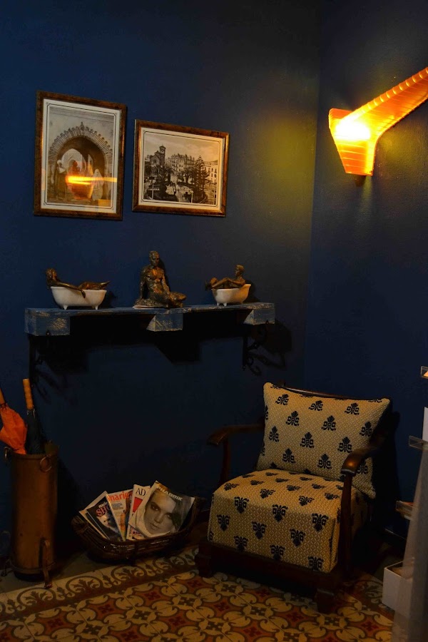 "Espai 208 Shop and Events"