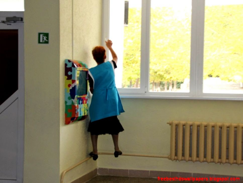 Last bell” for schools  The Mendeleyev Journal