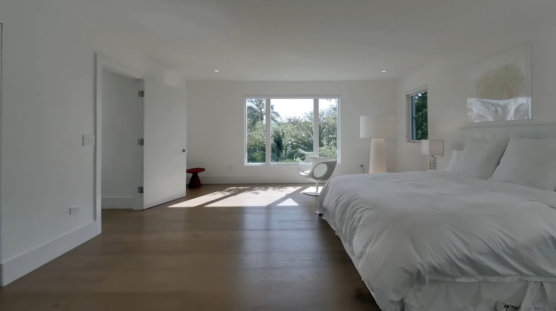 33 Interior Design Photos vs. 481 S Mashta Dr, Key Biscayne, FL Luxury Home Tour