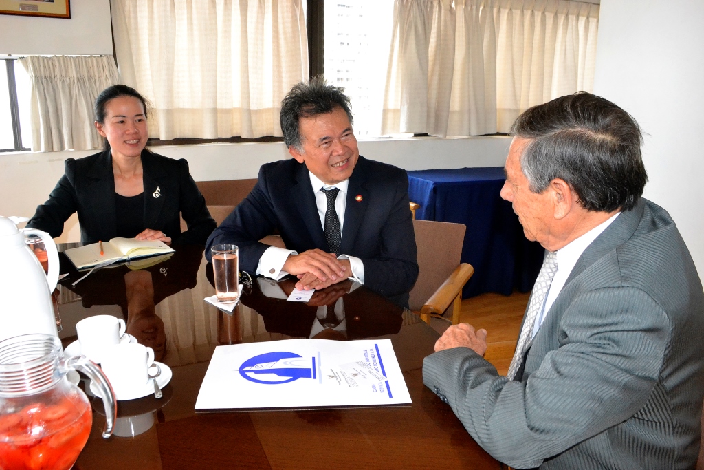 Así Surgen... Embajador de Tailandia sesionó con Presidente de la