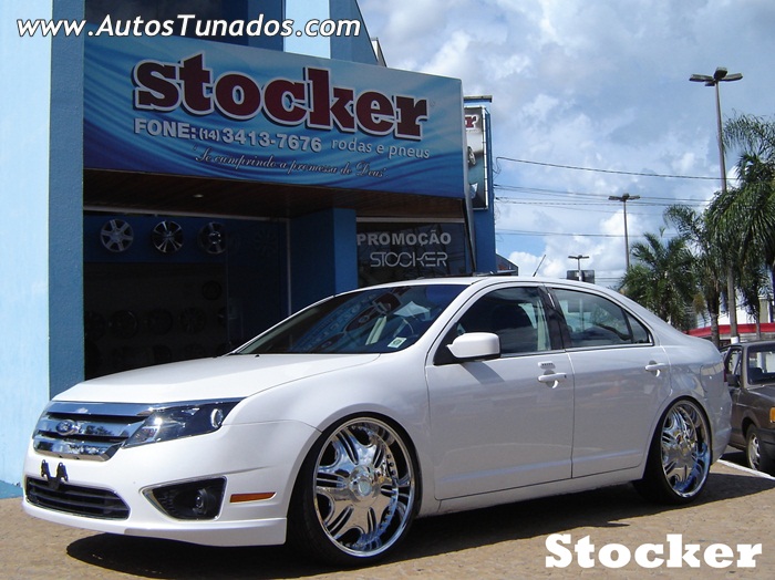 Ford fusion com som automotivo