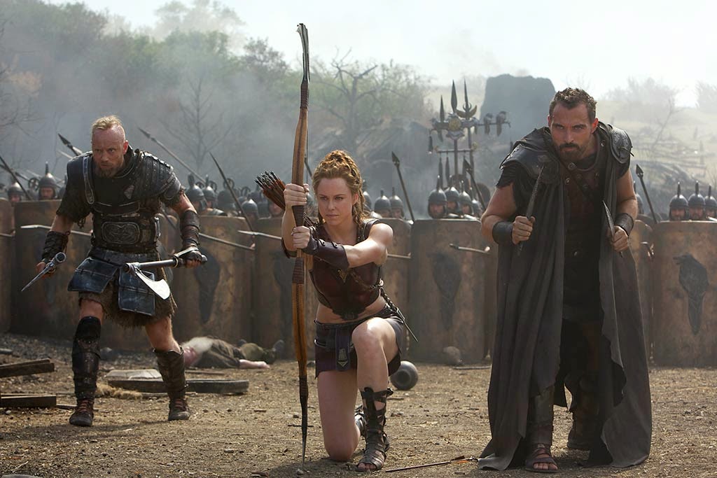 Mark Wahlberg's Lone Survivor runs ahead as Hercules fails strength test, The Legend of Hercules