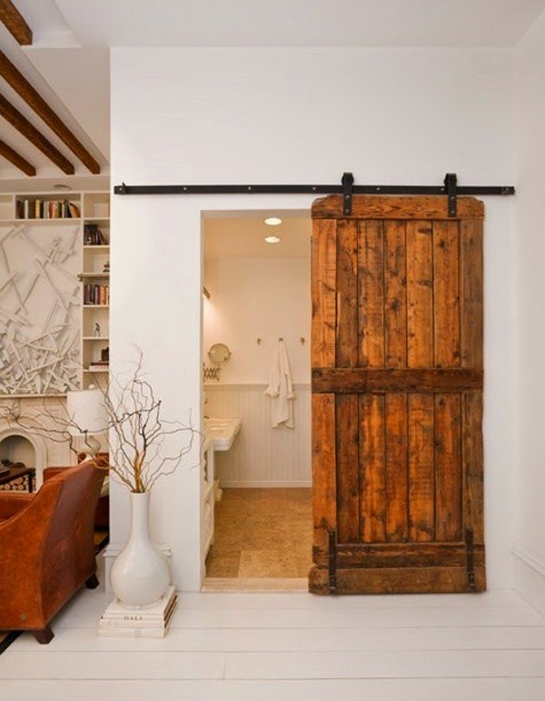Reuse your old doors – cool decorations and DIY furniture