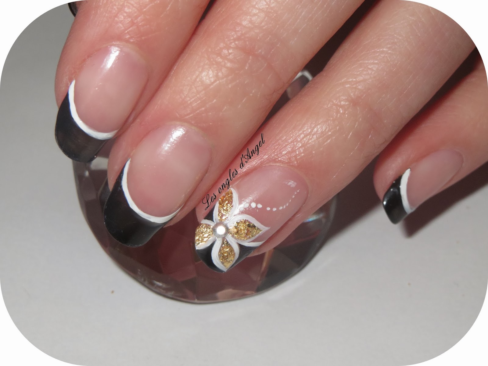 Deco Ongle Feuille D Or Les ongles d'Angel: Nail art de soirée avec feuilles d'or