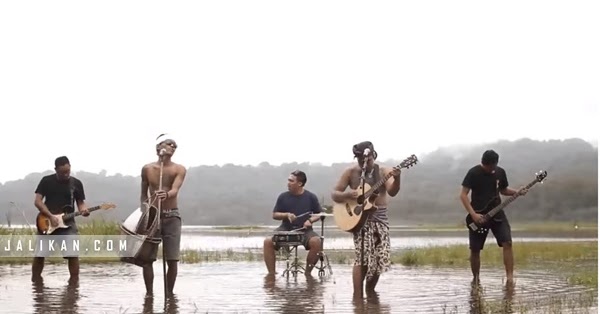 Lirik Lagu Megocekan Join Kopi Band - Jalikan.com