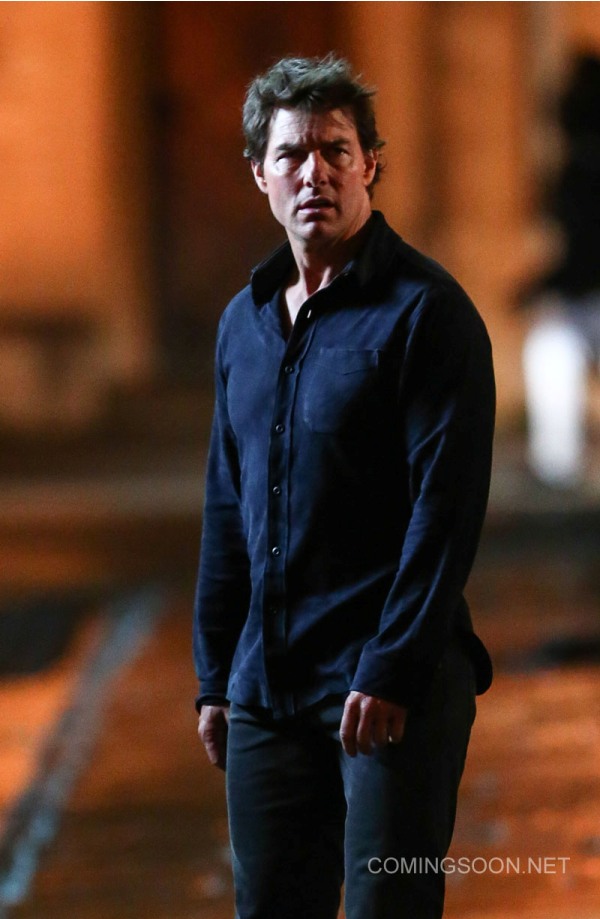 Tom cruise in shirt Clearance