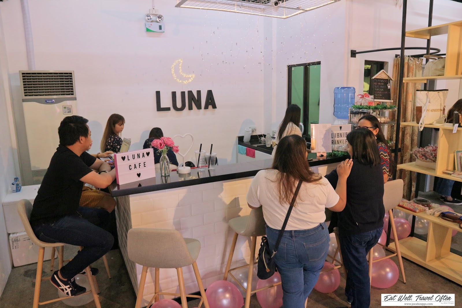 luna lifestyle cafe davao